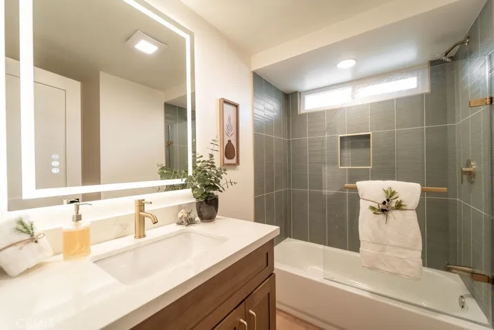 5751 Mangrum, Huntington Beach, California 92649