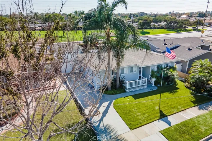6322 Cardale, Lakewood, California 90713