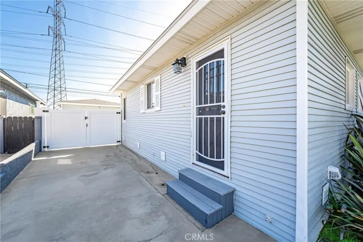 6322 Cardale, Lakewood, California 90713