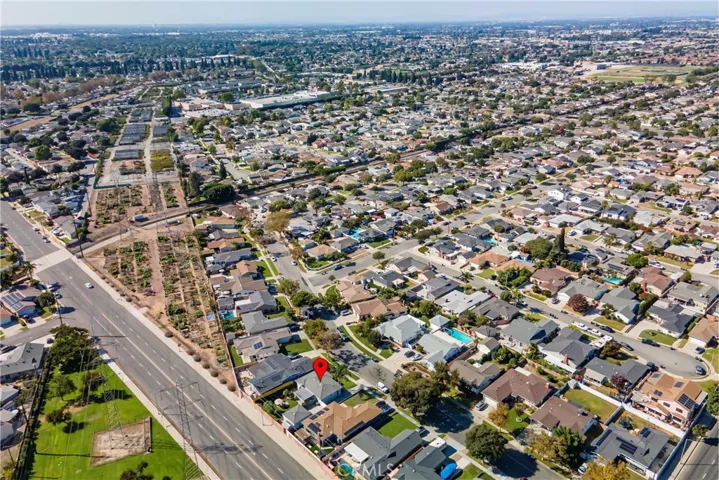 6322 Cardale, Lakewood, California 90713