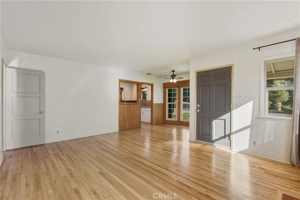 375 N Canyon Boulevard, Monrovia, California 91016 home-pic-15