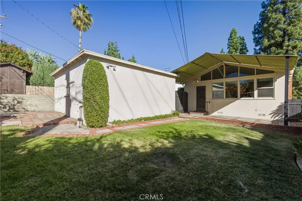 375 N Canyon Boulevard, Monrovia, California 91016 home-pic-37
