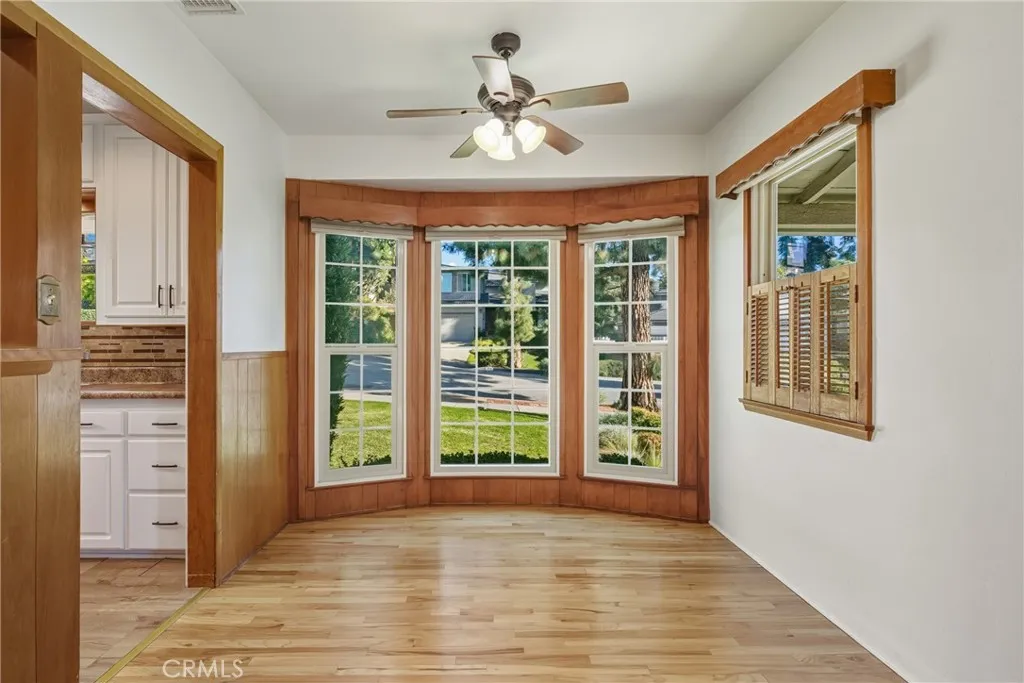 375 N Canyon Boulevard, Monrovia, California 91016 home-pic-12