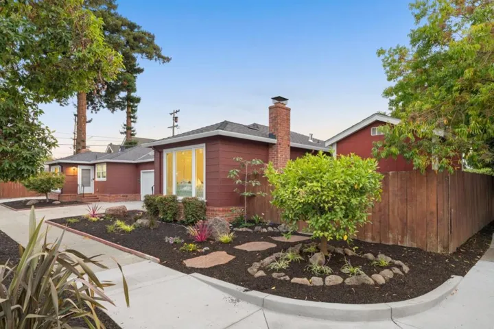 Page Street, Redwood City, California 94063