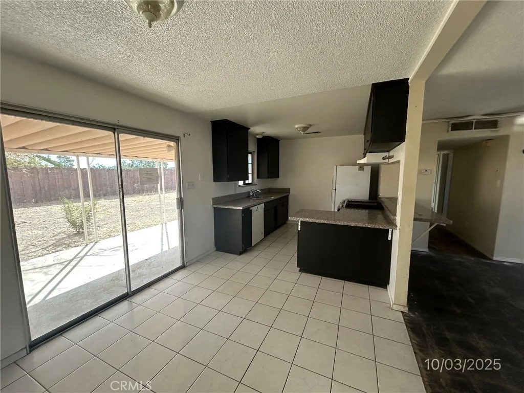 36709 36709 Colby, Barstow, California 92311 home-pic-4