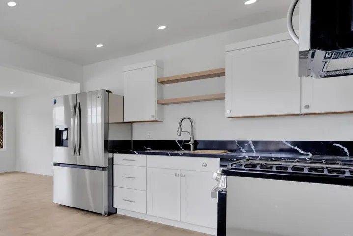 3489 Glade Street, San Diego, California 92115