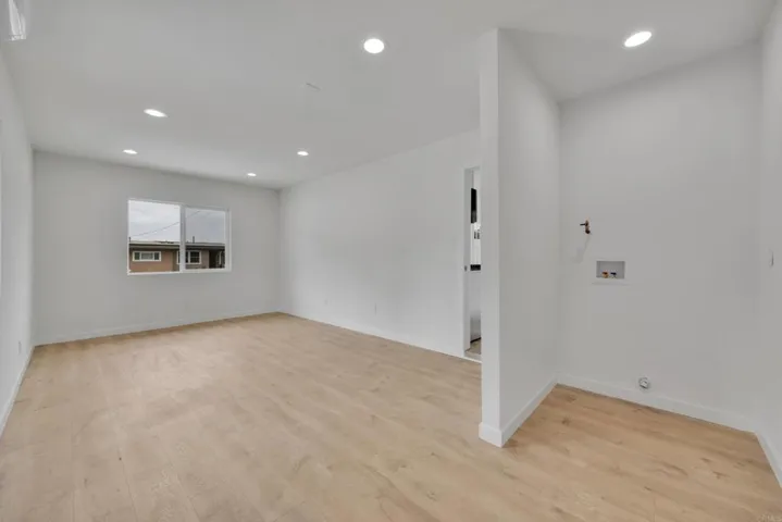 3489 Glade Street, San Diego, California 92115