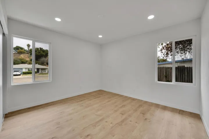 3489 Glade Street, San Diego, California 92115