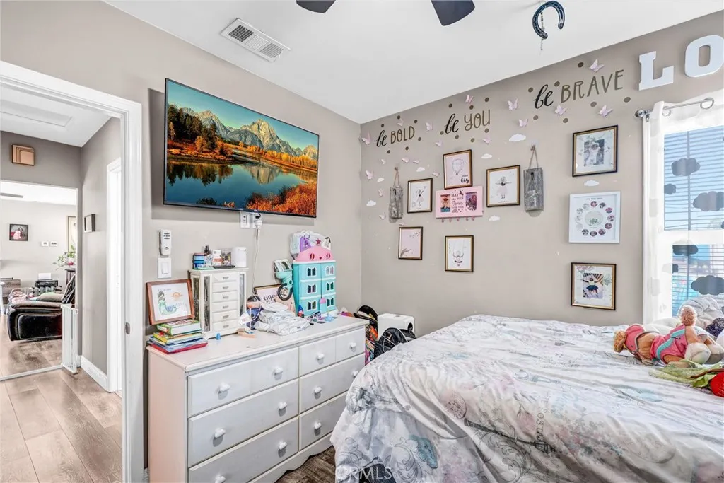 1605 251st Street, Harbor City, California 90710 home-pic-14