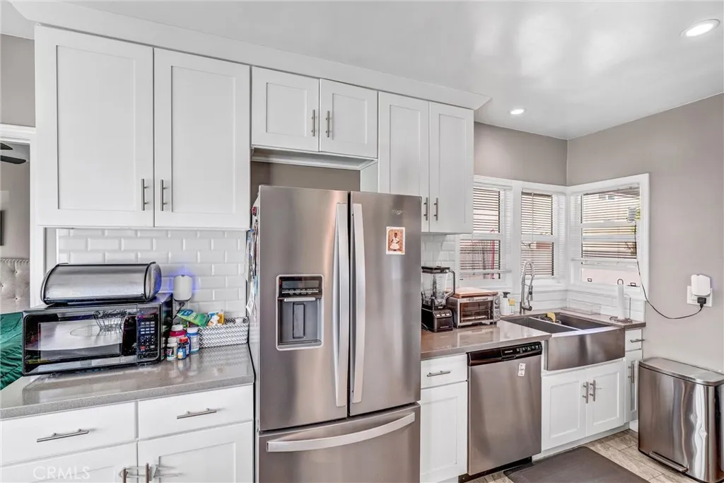 1605 251st Street, Harbor City, California 90710 home-pic-8