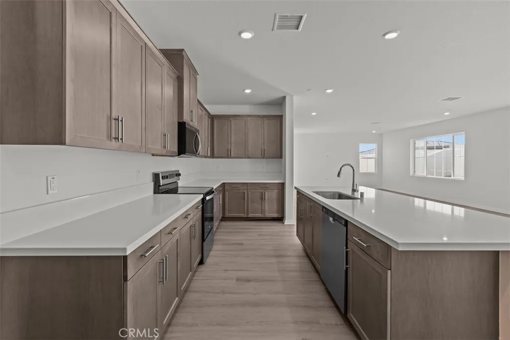 11749 Lasselle Street, Moreno Valley, California 92557 home-pic-20