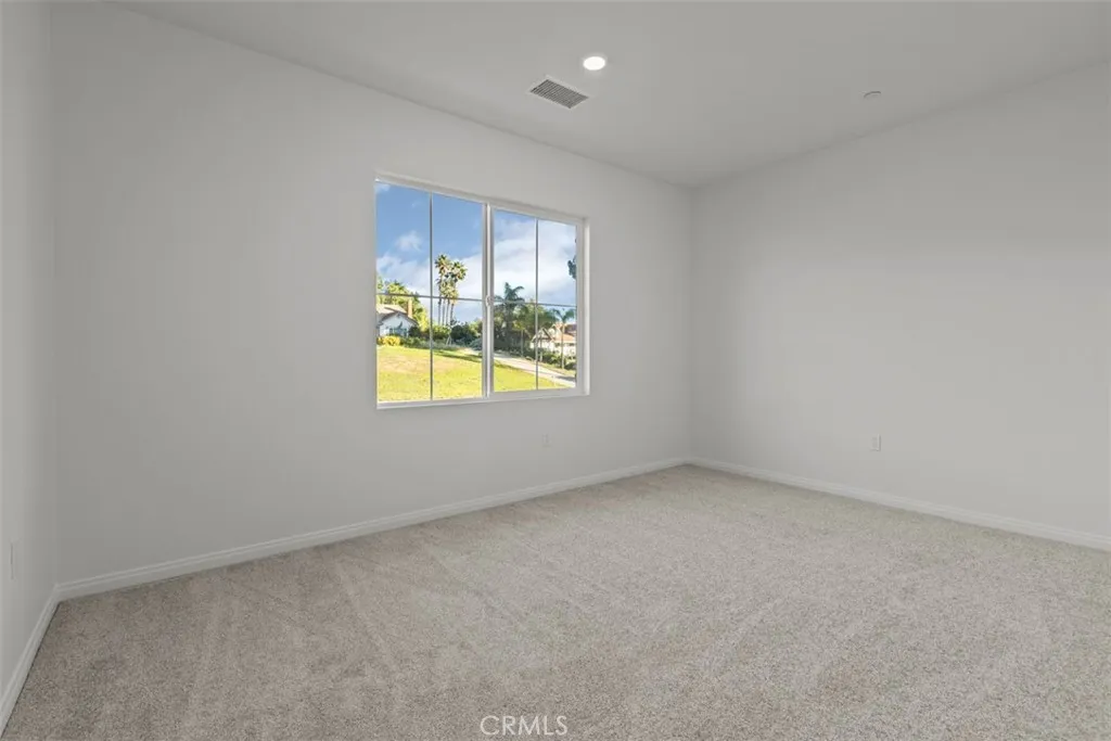 11749 Lasselle Street, Moreno Valley, California 92557 home-pic-9
