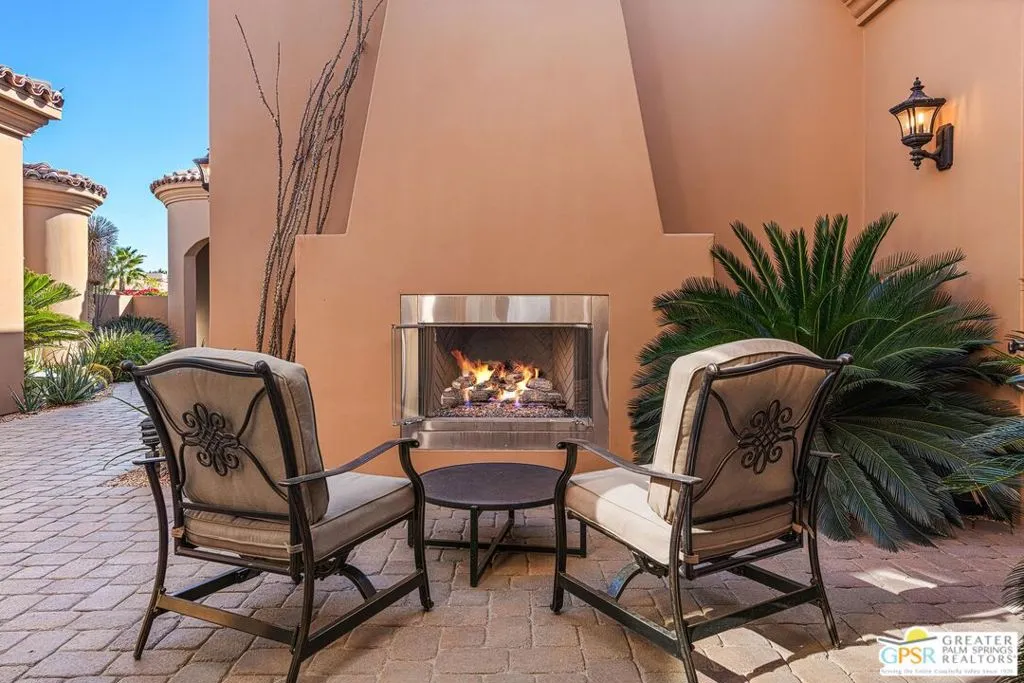 3 Sierra Vista Drive, Rancho Mirage, California 92270 home-pic-32