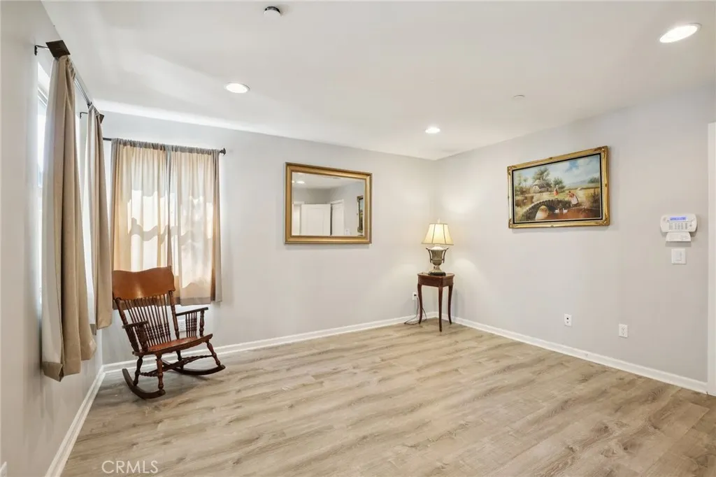 2173 Harmony Way, Costa Mesa, California 92627 home-pic-4