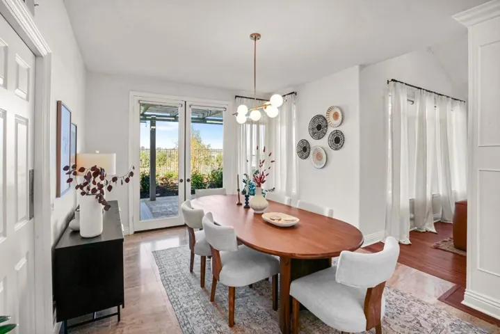 1597 Parkview Dr, Vista, California 92081