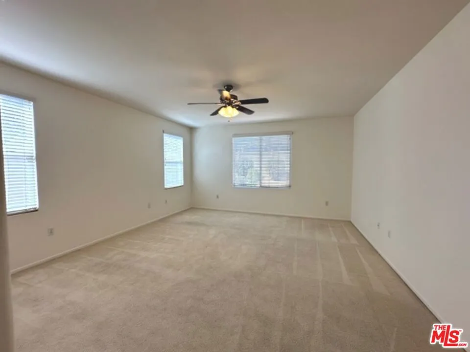 193 Kettle, Beaumont, California 92223 home-pic-15