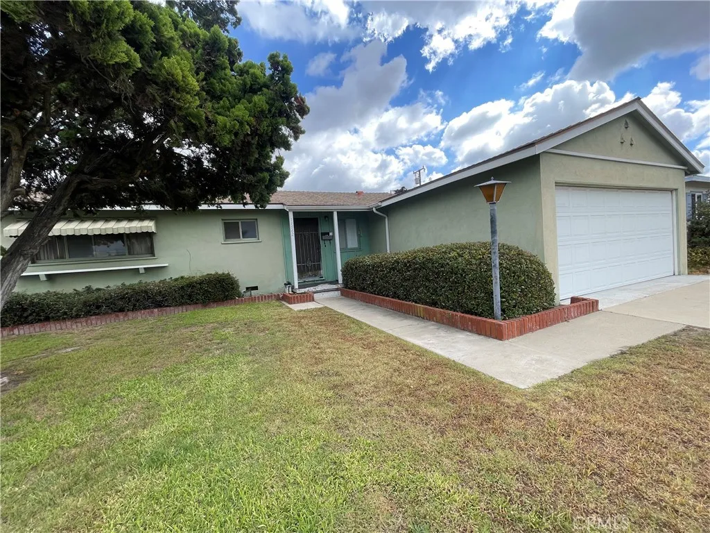 11762 Gary Street, Garden Grove, California 92840 home-pic-1