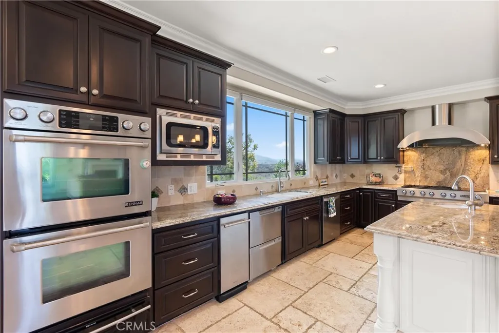 3 Windy Ridge, Trabuco Canyon, California 92679 home-pic-28