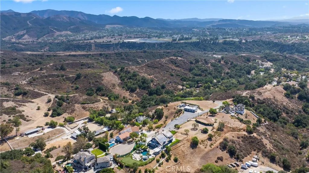 3 Windy Ridge, Trabuco Canyon, California 92679 home-pic-9
