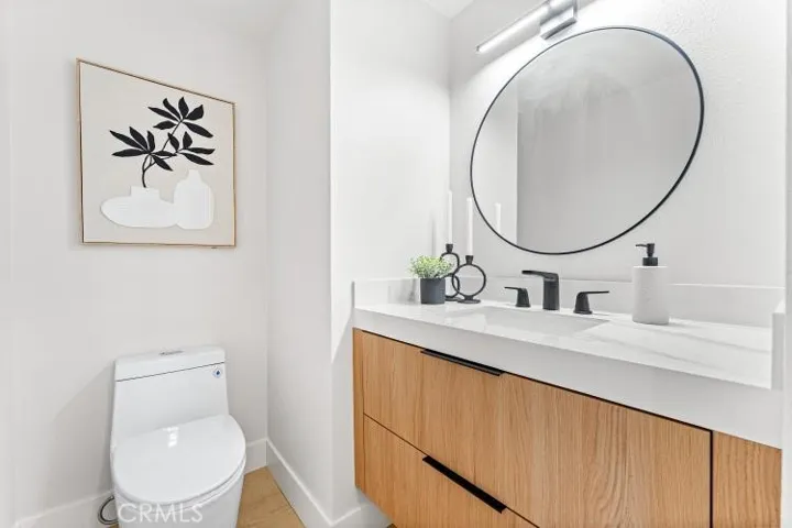 19 Vista Barranca, Rancho Santa Margarita, California 92688