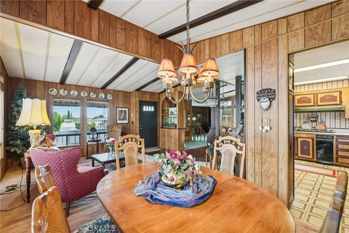 307 S Smith 15, Corona, California 92882