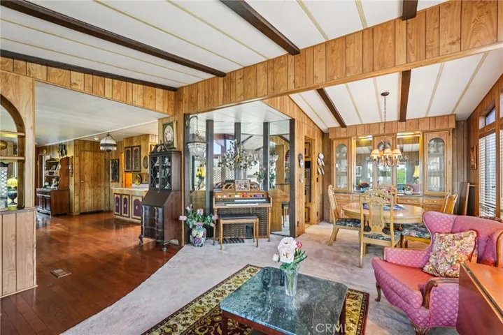 307 S Smith 15, Corona, California 92882