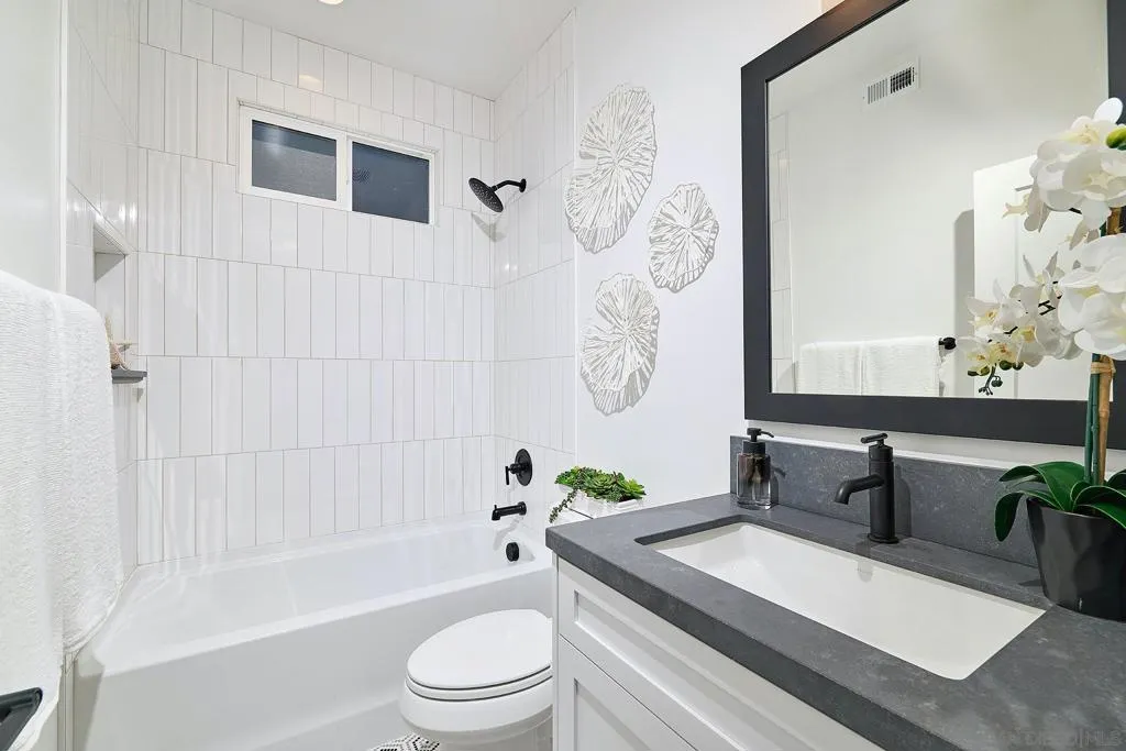 557 N Vulcan Ave, Encinitas, California 92024 home-pic-14