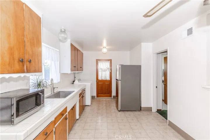 5092 Citation, Cypress, California 90630