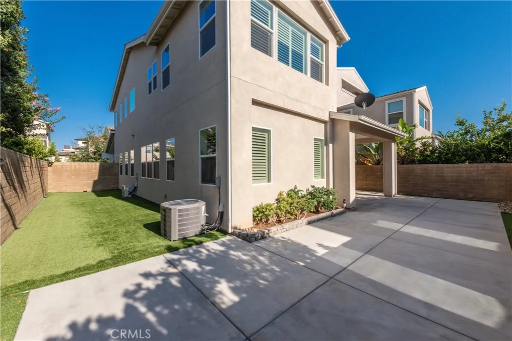 125 Pastel, Irvine, California 92618 home-pic-25