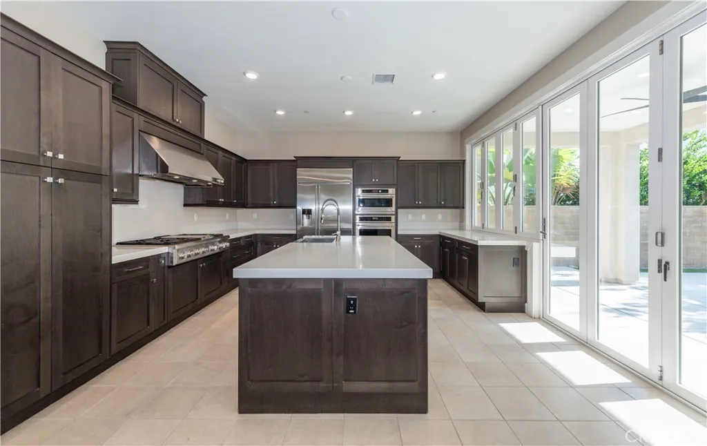 125 Pastel, Irvine, California 92618 home-pic-1