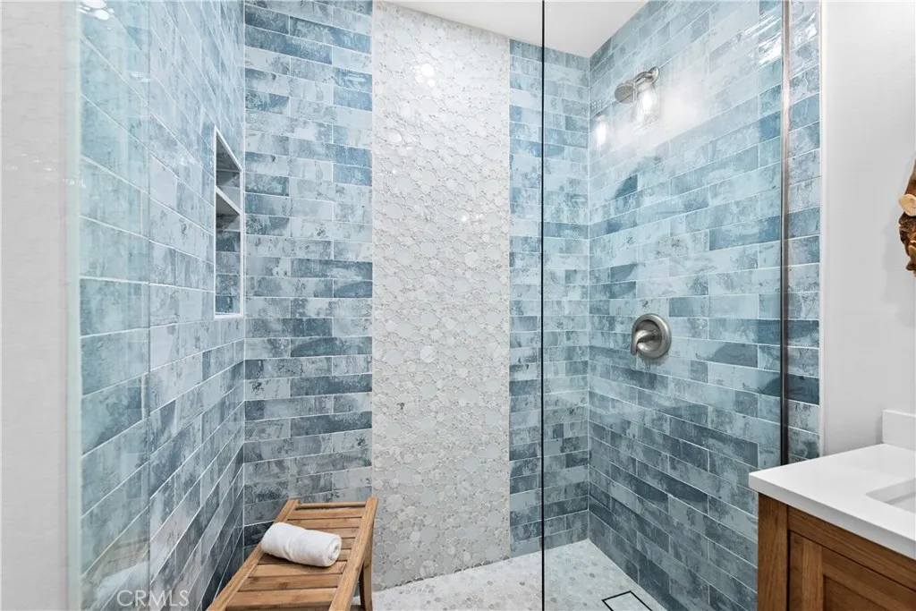 129 Oxnard Avenue, Oxnard, California 93035 home-pic-17