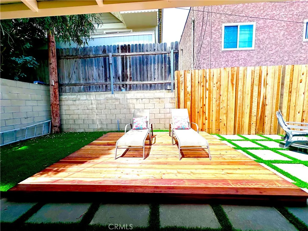 129 Oxnard Avenue, Oxnard, California 93035 home-pic-24