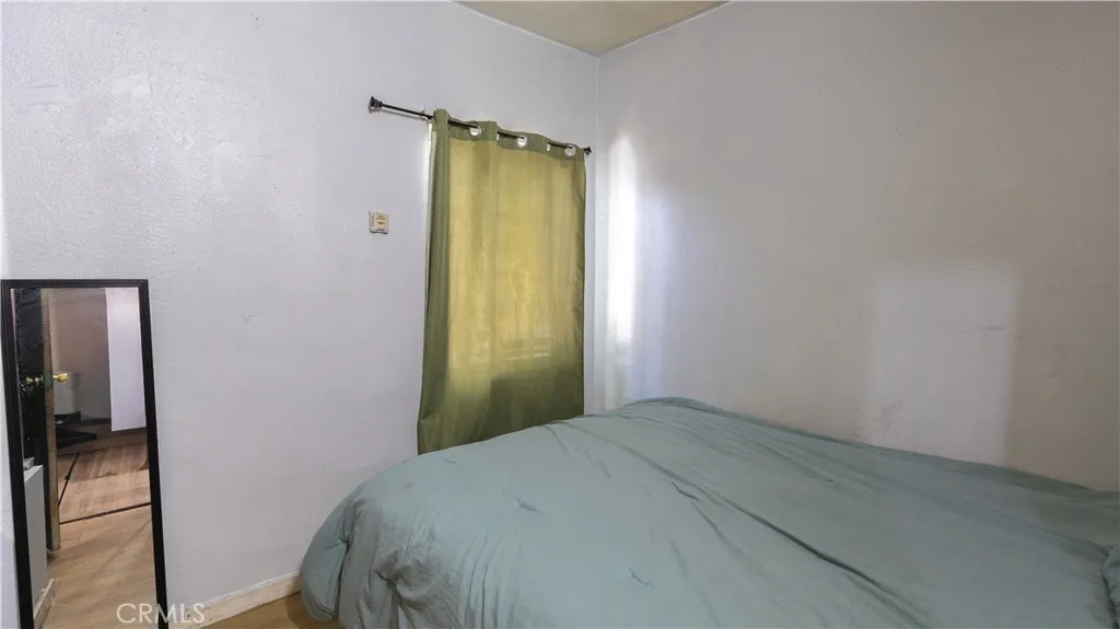 1023 Sentinel Avenue, Los Angeles, California 90063 home-pic-18