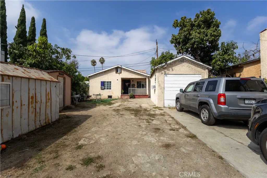 1023 Sentinel Avenue, Los Angeles, California 90063 home-pic-3