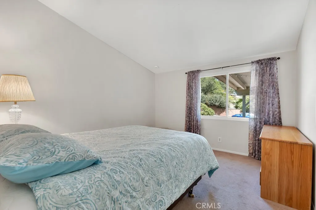 20466 Miranda, Woodland Hills, California 91367 home-pic-27