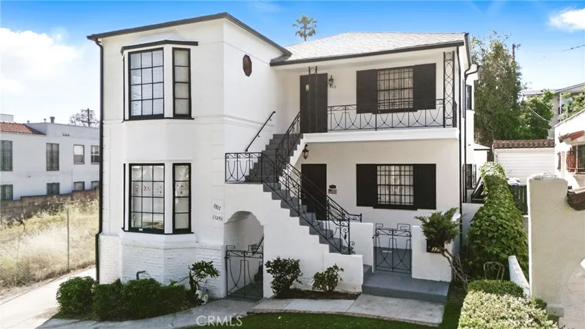 1327 S Burnside, Los Angeles, California 90019