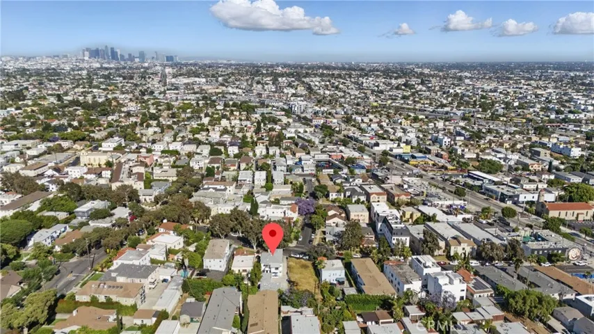 1327 S Burnside, Los Angeles, California 90019
