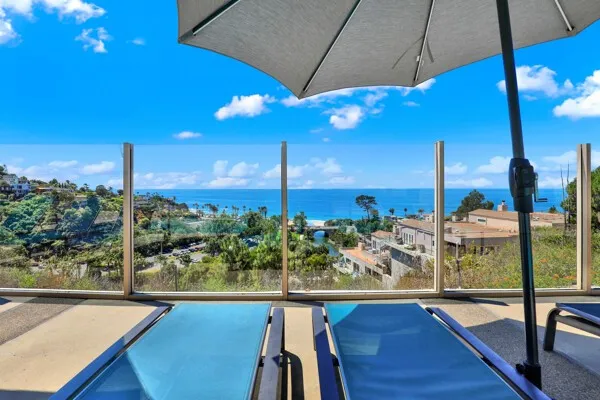 21692 Ocean Vista Drive #d, Laguna Beach, California 92651