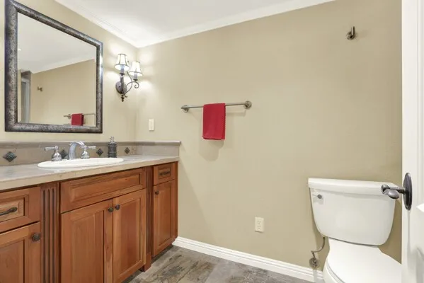 21692 Ocean Vista Drive #d, Laguna Beach, California 92651