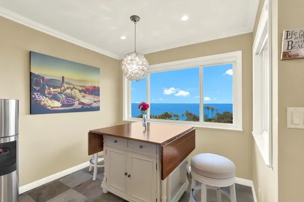 21692 Ocean Vista Drive #d, Laguna Beach, California 92651