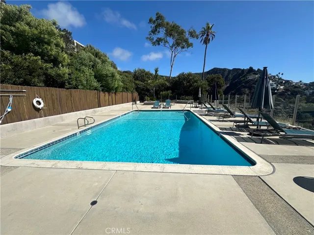 21692 Ocean Vista Drive #d, Laguna Beach, California 92651