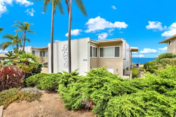 21692 Ocean Vista Drive #d, Laguna Beach, California 92651