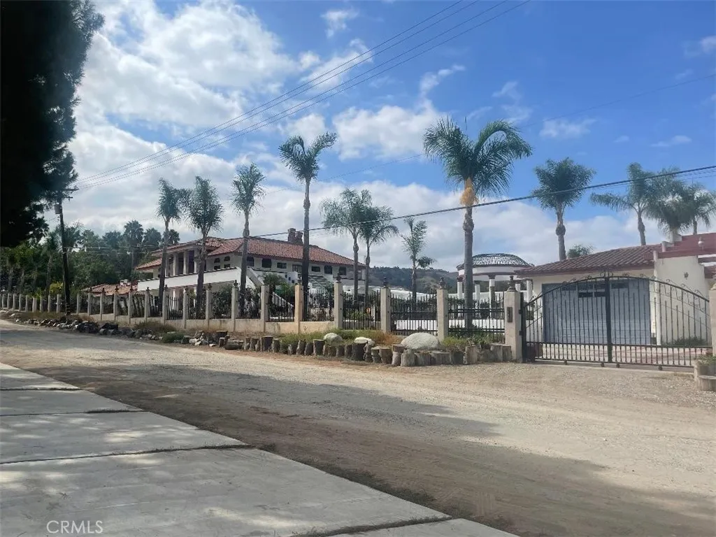 2445 Desire, Rowland Heights, California 91748 home-pic-3
