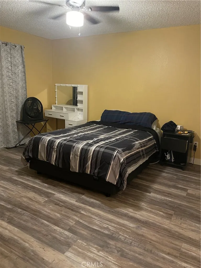 144 Zolder Street, Hemet, California 92544 home-pic-5