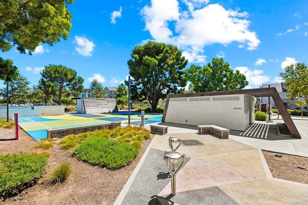 1131 Cadence, Irvine, California 92618 home-pic-35