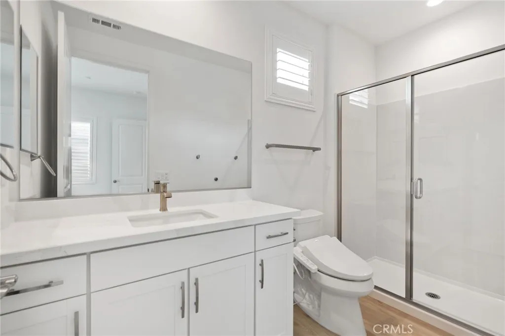 1131 Cadence, Irvine, California 92618 home-pic-21