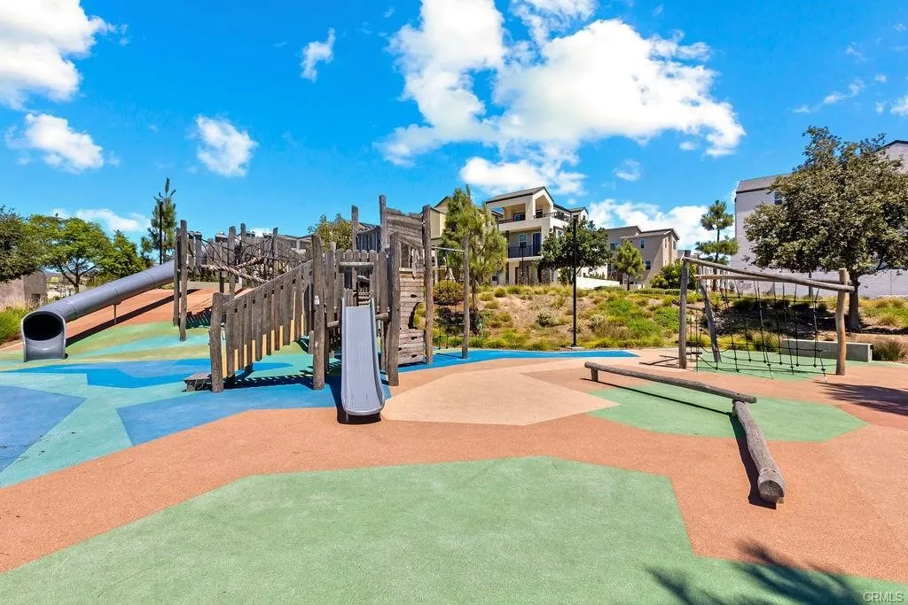 1131 Cadence, Irvine, California 92618 home-pic-37