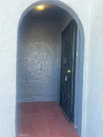 5867 5867 Bonsallo, Los Angeles, California 90044