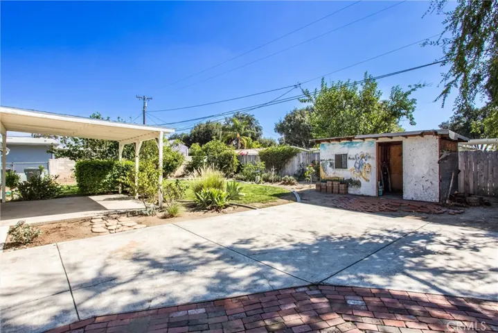 102 E Pioneer, Redlands, California 92374