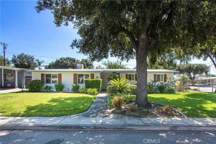 102 E Pioneer, Redlands, California 92374